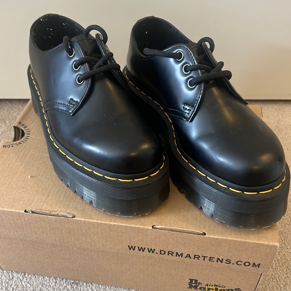 Dr. Martens 1461 SMOOTH LEATHER PLATFORM SHOES - US L 6